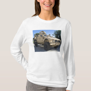 Camiseta Um Oshkosh M-ATV