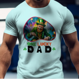 Camiseta Um Pai Sortudo - Caça Escavadeira de Leprechaun