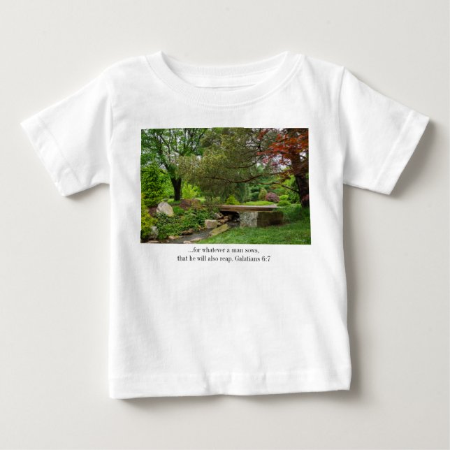 Camiseta Um Passeio de Primavera (Frente)