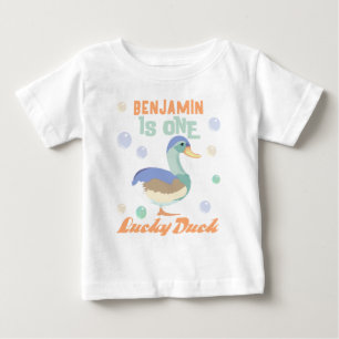 Camiseta Um Pato Sortudo & Bolhas Primeiro Aniversário Past