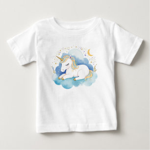 Camiseta Um Pequeno Unicórnio Bonito na Lua -