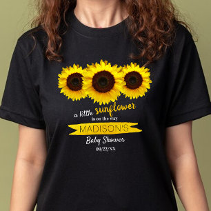 Camiseta Um Pouco De Girassol Está A Caminho! Chá de Bebê