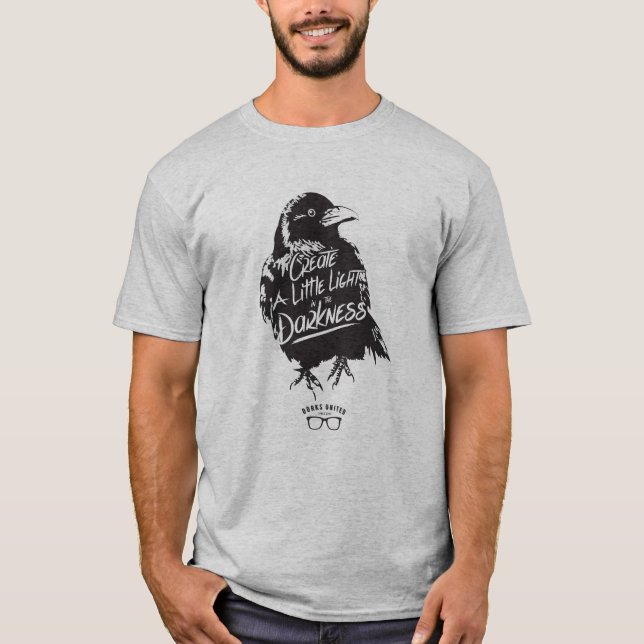 Camiseta Um pouco de luz na escuridão (Frente)