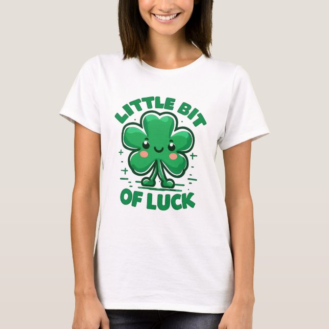 Camiseta Um Pouco de Sorte – Doce Clover Kawaii  (Frente)