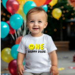Camiseta Um primeiro aniversario Feliz Sorriso Amarelo<br><div class="desc">Estamos sempre a adicionar novas designs semanais!</div>
