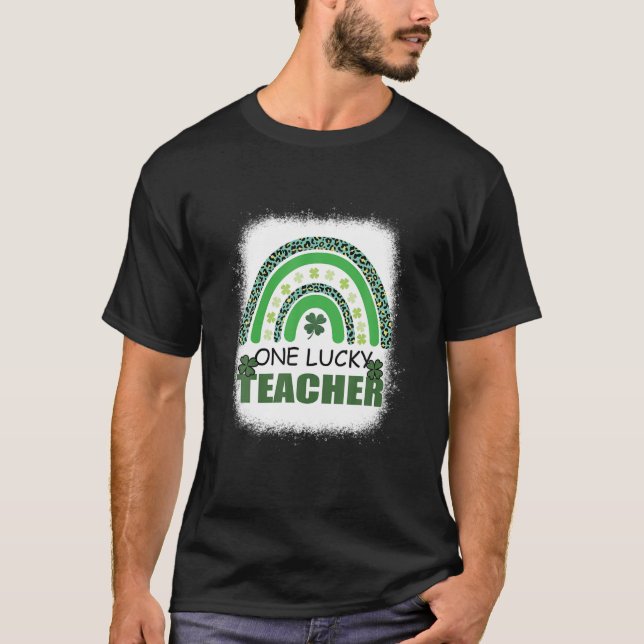 Camiseta Um Professor Sortudo, Leopard, Rua Arco-Íris Dia D (Frente)