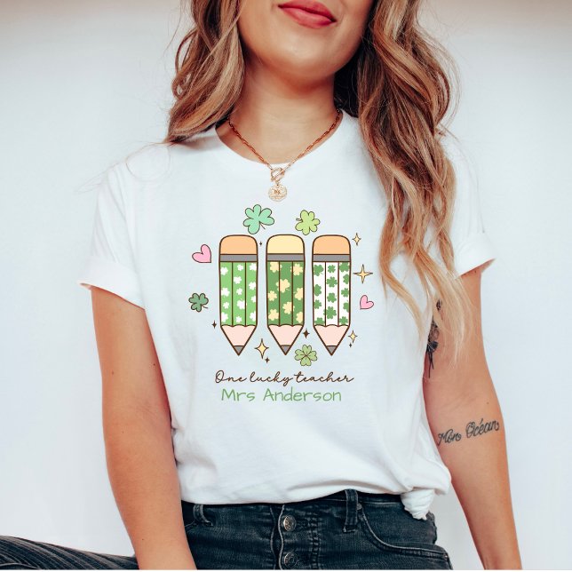 Camiseta Um Professor Sortudo Personalizado Lápis Retro (Criador carregado)