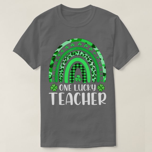 Camiseta Um professor sortudo Rainbow Leopard Shamrock Rua  (Frente do Design)