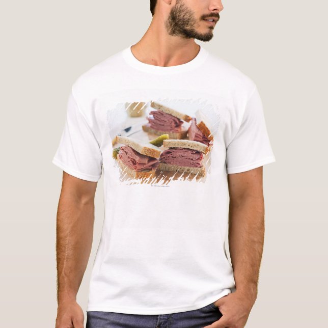 Camiseta Um sanduíche saboroso (Frente)