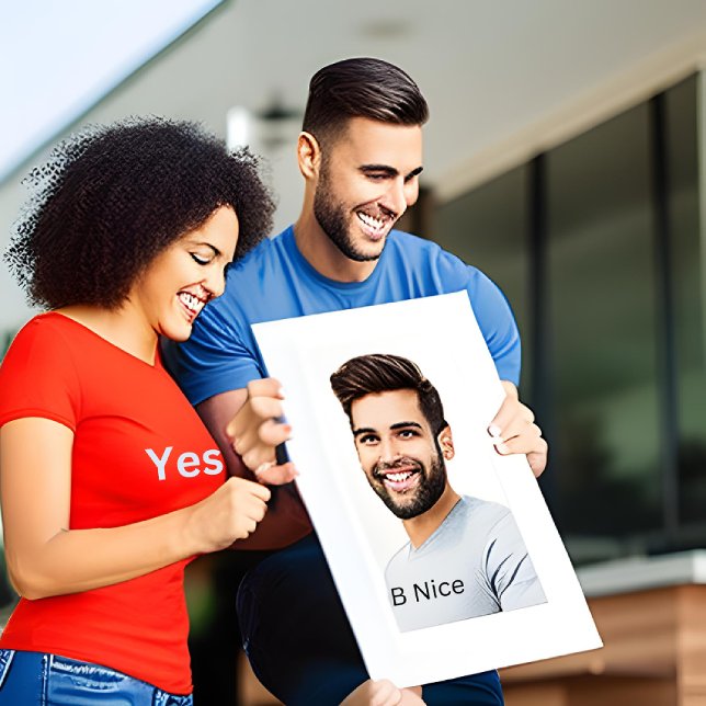 Camiseta Um Teto Que Parece Bom E Faz Bem: Nosso "B Nice" (Criador carregado)