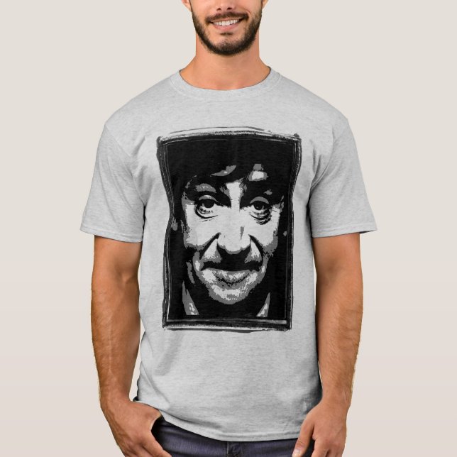 Camiseta Uma cara na obscuridade (Frente)