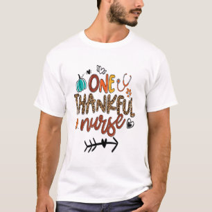 Camiseta Uma Enfermeira Agradável Leopard Pumpkin Fall Than