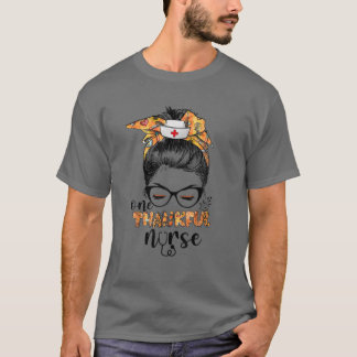 Camiseta Uma enfermeira agradecida, Messy Bun Fall Nurse Ob
