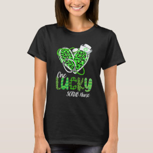 Camiseta Uma Enfermeira de Centro Cirúrgico Sortuda Coração