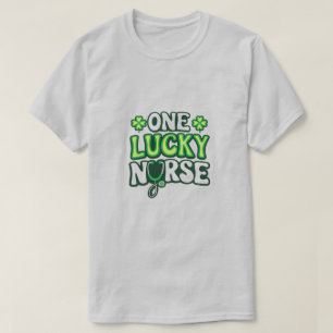 Camiseta Uma Enfermeira Sortuda – Design de Enfermeira do D