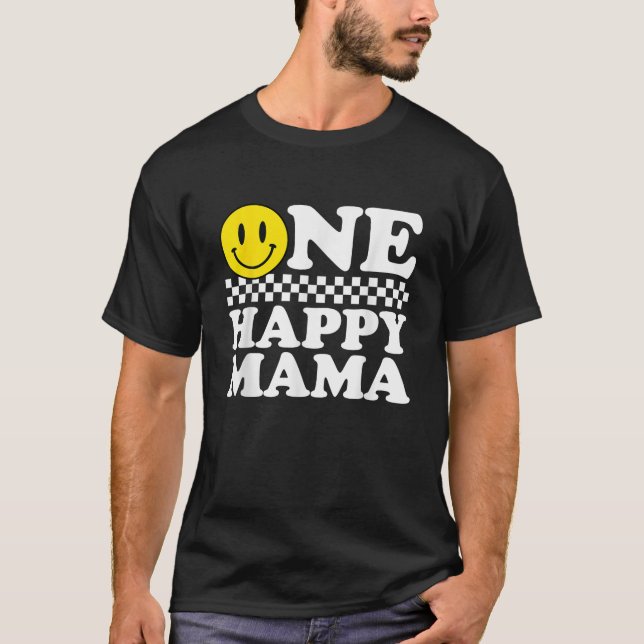 Camiseta Uma família de primeiros aniversarios Feliz (Frente)