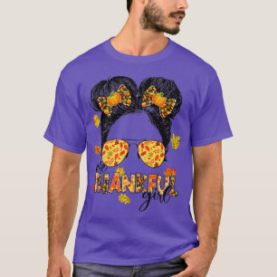 Camiseta Uma Garota agradecida Mensageira Bun Engraçado out
