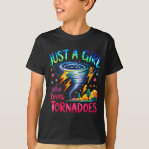 Camiseta Uma Garota Ama Tornados Caçadora de Tempestades Me