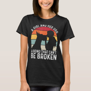Camiseta Uma garota e seu cachorro uma ligação que não pode