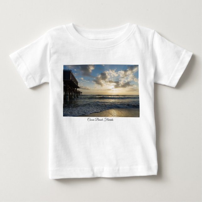 Camiseta Uma Gloriosa Manhã de Praia (Frente)