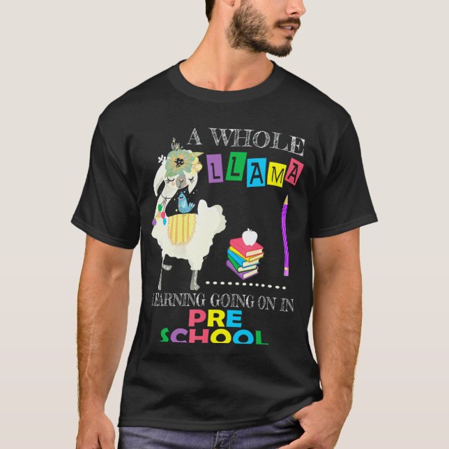 Camiseta Uma Grande Aprendizagem de Lhama Acontecendo Pré-E (Frente)