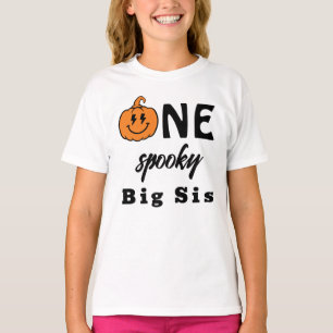 Camiseta Uma Grande Irmã Assustadora de Halloween para a Fa