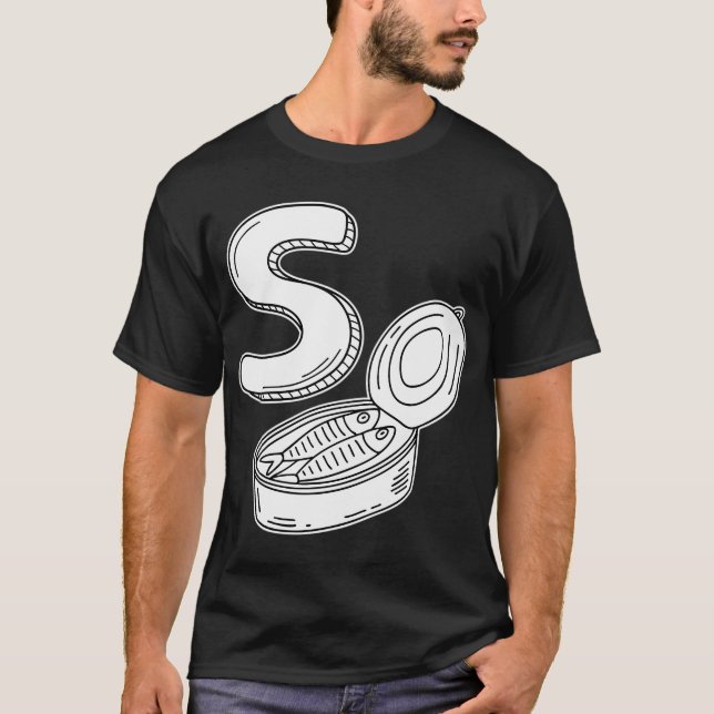 Camiseta Uma ilustração da letra S representando a sardinha (Frente)