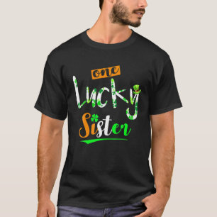 Camiseta Uma Irmã Sortuda Engraçada Irlandesa Lucky Clover
