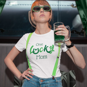 Camiseta Uma Mãe Sortuda Dia de São Patrício Personalizáv