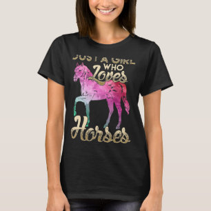 Camiseta Uma Menina Que Ama Cavalo Floral
