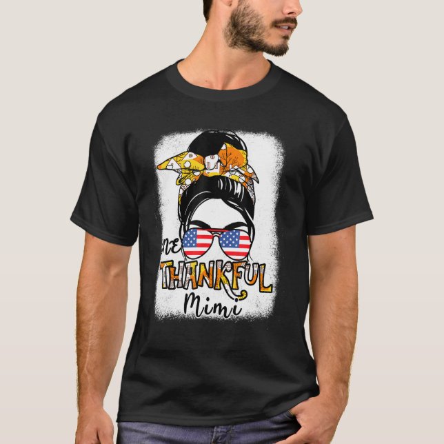 Camiseta Uma Mina Agradável Que Violou A Avó Da Mamãe (Frente)