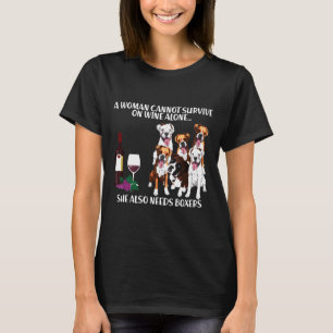 Camiseta Uma Mulher Não Pode Tomar Vinho Só Precisa De Cach