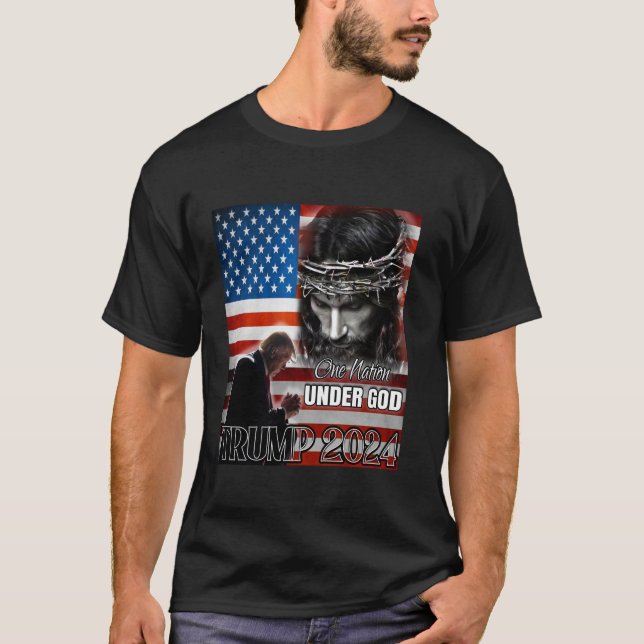 Camiseta Uma Nação Sob Deus Trump 2024, Bandeira de Deus Am (Frente)