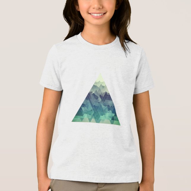 Camiseta Uma paisagem de montanha triangular geométrica (Frente)