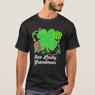Camiseta Uma Rua da Mãe Sortuda. O Dia do Patrick, o Triste