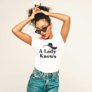 Camiseta "Uma Senhora Conhece" Elegante