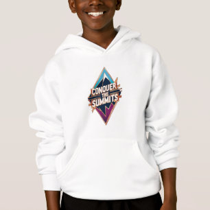 Camiseta Uma silhueta de pico de montanha com a frase "Conq