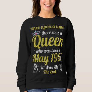 Camiseta Uma Vez Houve Um Nascer De Rainha Em Maio