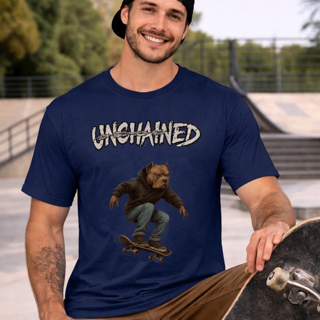 Camiseta Unchained Skater Pitbull - Skateboarding Graphic (Criador carregado)