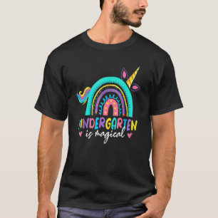 Camiseta Unicorn Rainbow Kindergarten É Magnético De Volta