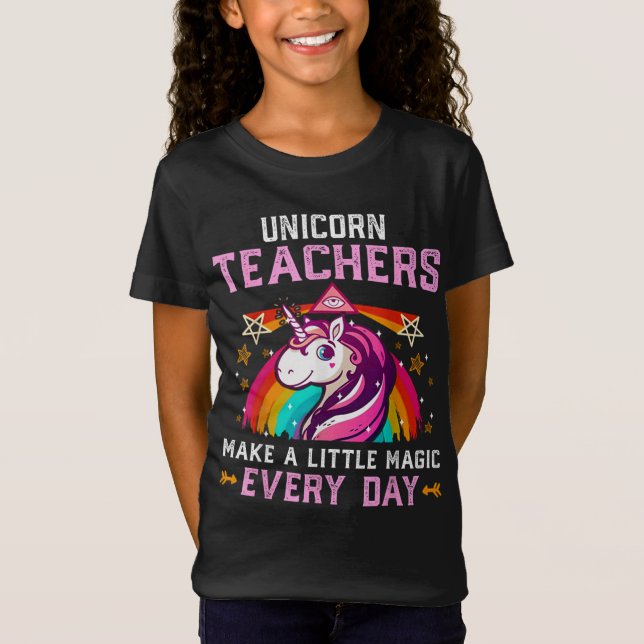 Camiseta Unicorn Teachers Make A Little Magic (Frente)