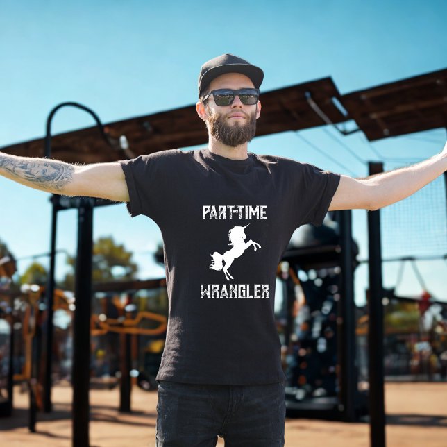 Camiseta Unicorn Wrangler - Fantasia Engraçada Quirky (Criador carregado)