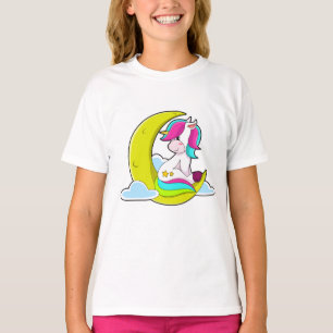 Camiseta Unicórnio com Nuvens e Lua
