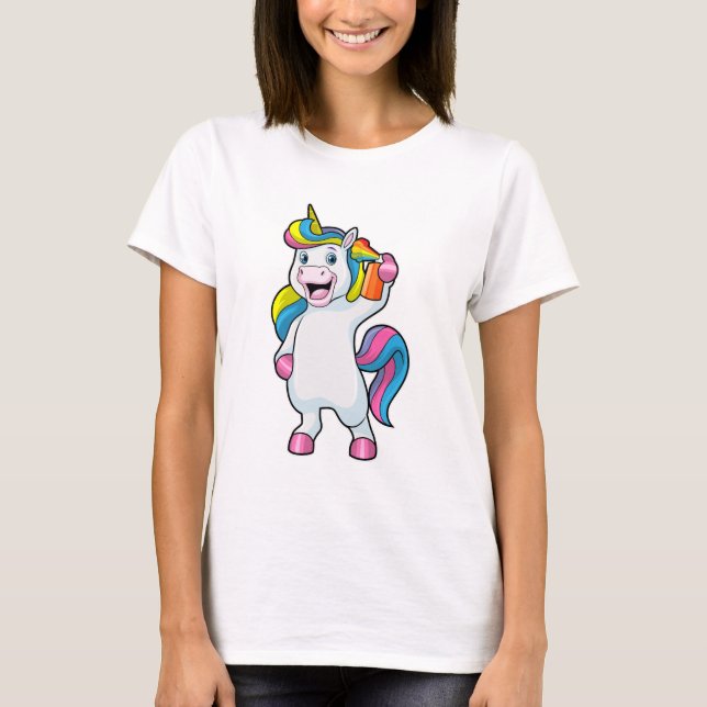 Camiseta Unicórnio como cabeleireiro com spray de cabelo (Frente)