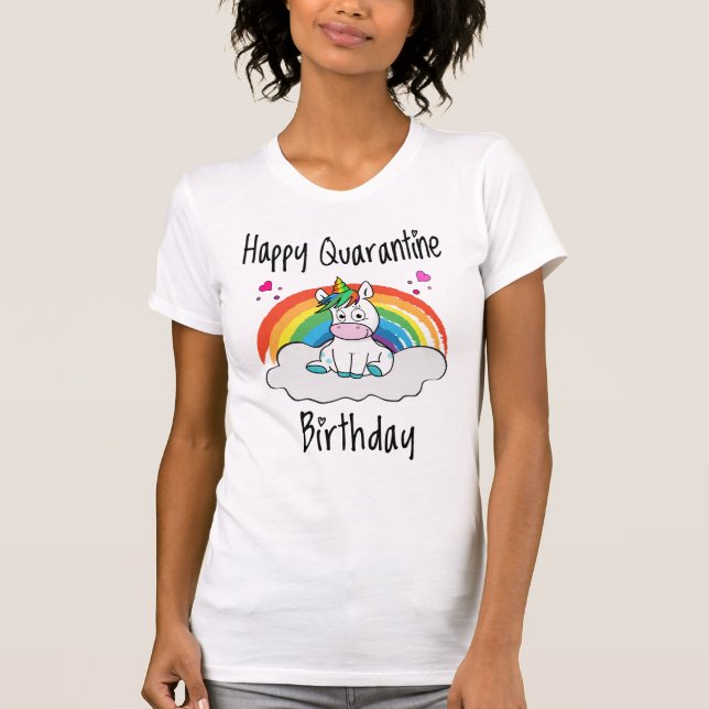 Camiseta Unicórnio de aniversário em quarentena arco-íris (Frente)