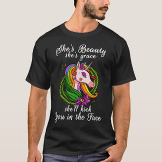Camiseta Unicórnio Ela É Beleza Ela É Graça
