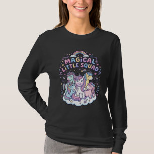 Camiseta Unicórnio Equipe Mágica Pequena Produção de Design