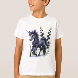 Camiseta unicórnio estilizado em esplendor floral.