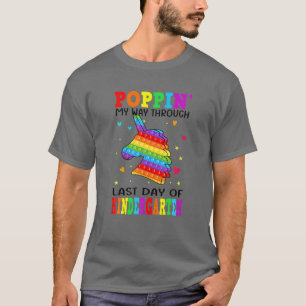 Camiseta Unicórnio Prendendo Meu Caminho Através Do Último