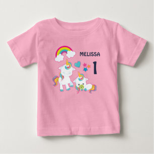 Camiseta Unicórnios brancos bonitos aniversário mágico d